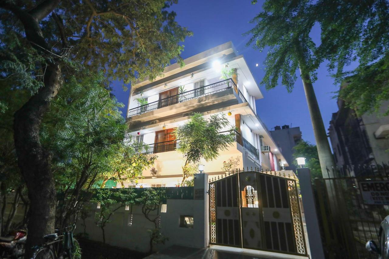 Oyo 62702 Golden Home Stay Nowe Delhi Zewnętrze zdjęcie