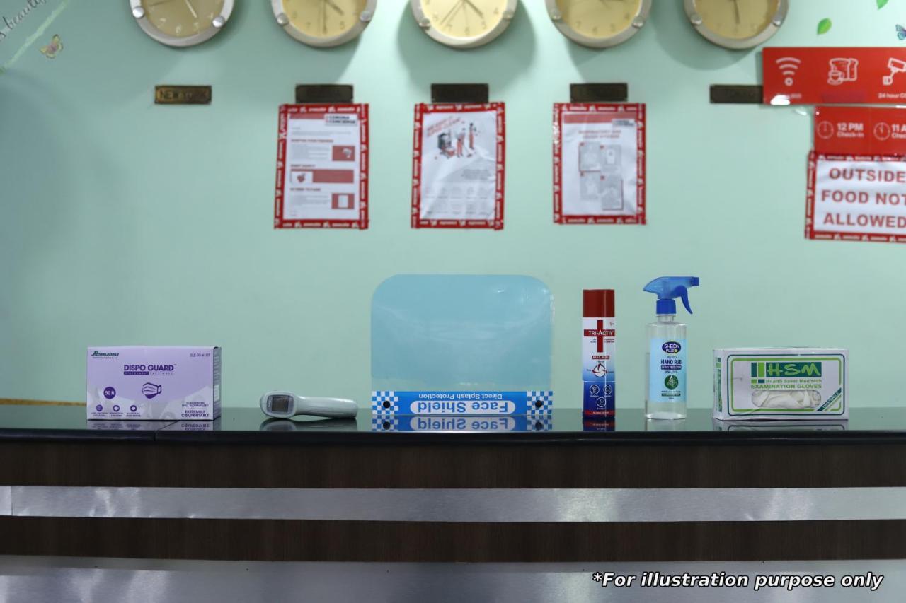 Oyo 62702 Golden Home Stay Nowe Delhi Zewnętrze zdjęcie